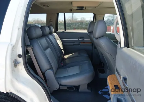 2007 Chrysler Aspen Limited z USA, uszkodzony, nr VIN 1A8HW58P77F585742